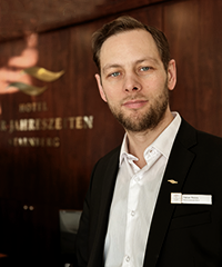 Fabian Peters, Restaurantleiter Oliv's